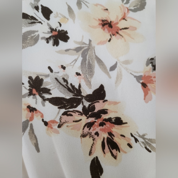 Cream Floral Top Tied Waist Women's Size S - Picture 4 of 6